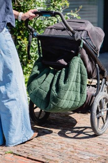 Einfaches Tragen und Befestigen am Kinderwagen