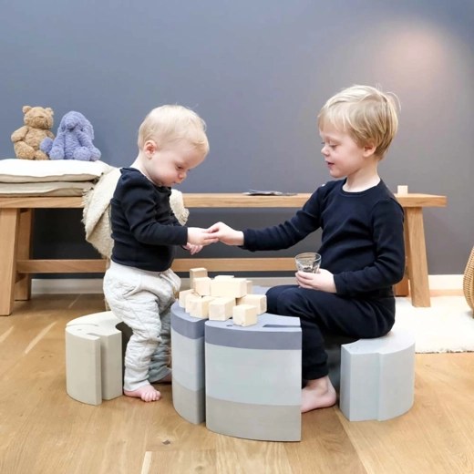 Sicheres Spiel auch als Teil eines Hindernisparcours zu Hause