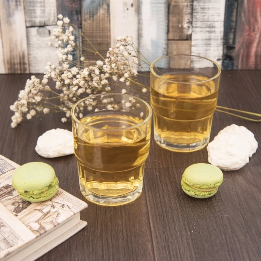 Universell für Wasser, Saft und Limonade