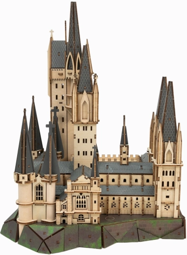 Ikonische Große Halle von Hogwarts mit vielen Details