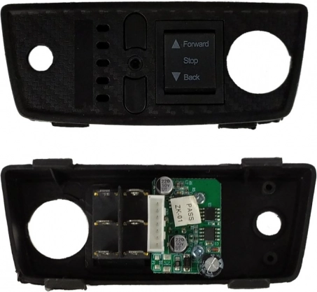 Musikpanel für das Auto mit Batterien