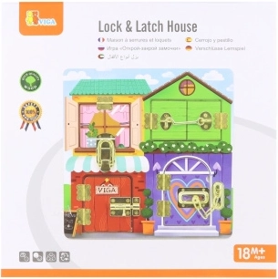 Montessori-Holzspielhaus mit Schlössern und Riegeln – Aktivitätstafel