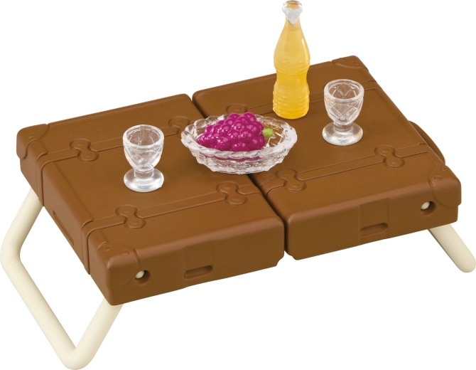 Kofferraum 2-in-1: Stauraum und Picknicktisch