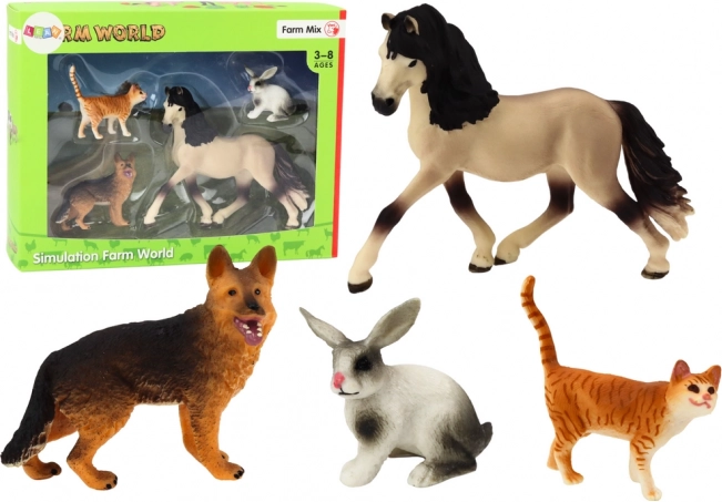 Set von Figuren von Haustieren - Pferd, Hund, Kaninchen, Katze, 4 Stück