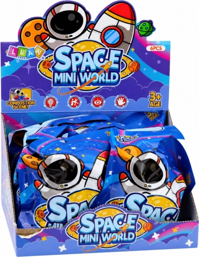 Sammelt verschiedene Varianten von Space Mini World