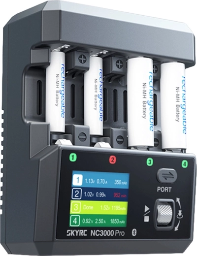 SkyRC NC3000 Pro Batterieladegerät für AA/AAA NiMH und NiCd