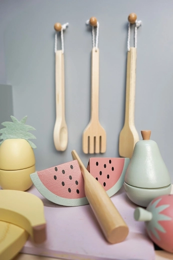 Praktische Tasche und ideales Zubehör für die Kinderküche