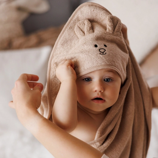 Kapuze für Wärme und Komfort nach dem Baden