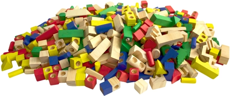 Riesige Menge an Bauteilen für endloses Bauen