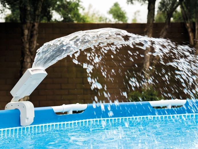 Einfache Montage und kompatibel mit INTEX-Pools