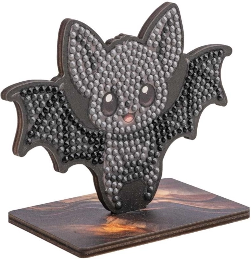 Crystal Art Diamantmalerei – Fledermaus auf Holzständer
