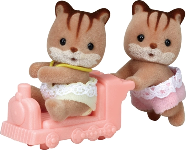 Sylvanian Families Haselnuss-Eichhörnchen-Zwillinge mit Lokomotive