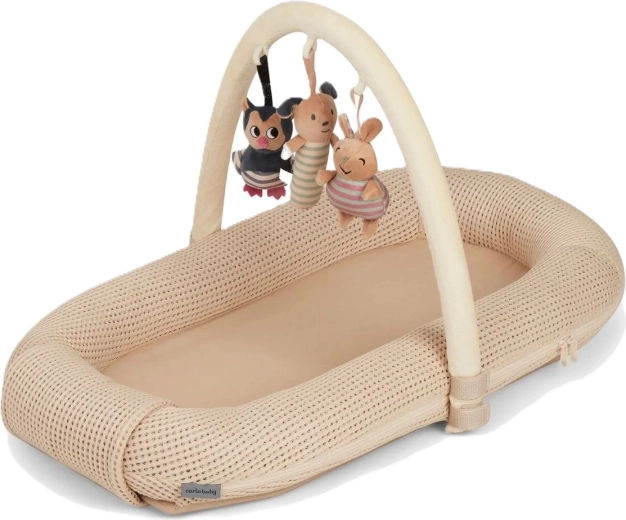 Carlo Baby Babynestchen mit Spielbogen beige