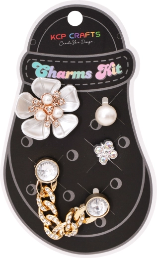 Set dekorativer Accessoires für Pantoletten – große weiße Blüte und Kristallkette