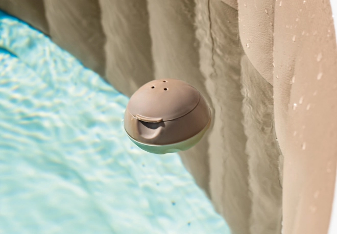 Schwimmender Chemikalien-Dosierer