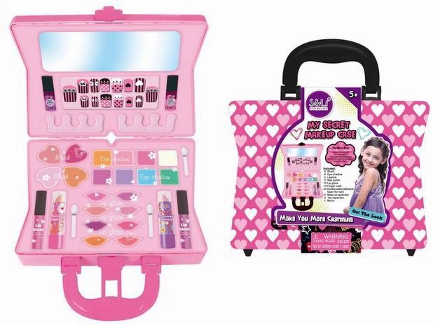 Make-up- und Maniküre-Köfferchen mit Zubehör