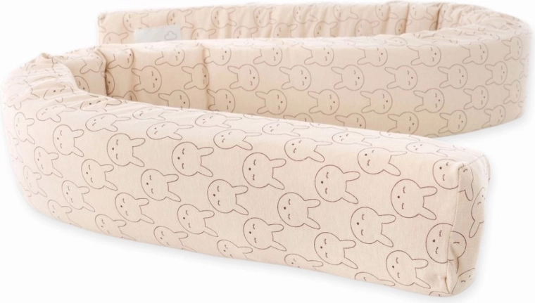 Träumeland Bettnestchen in Schlangenform kuschelhase beige