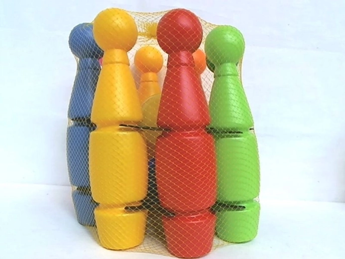 Kinder-Kegel-Set im Korb (klein)
