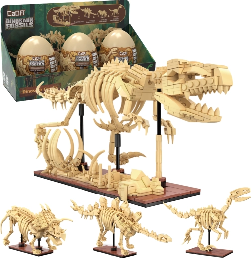 Bausteinset CaDA Dinosaur Fossils – Triceratops, Stegosaurus und Velociraptor mit Umbauoption zu TYRANNOSAURUS REX, leuchtende Skelette, 825 Teile