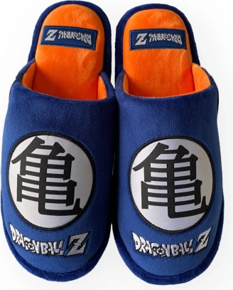 Pantoffeln mit Dragon Ball Motiv