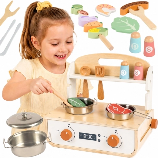 Holzküche mit Grill und Zubehör von Tooky Toy