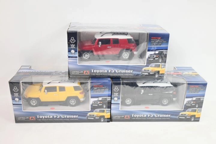 Ferngesteuertes Toyota FJ Cruiser Auto im Maßstab 1:24 - 1 Stück