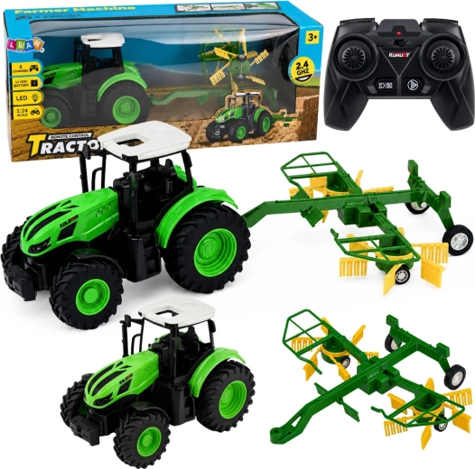 RC-Landwirtschaftstraktor mit Rechen 1:24, 2,4 GHz, LED-Lichter