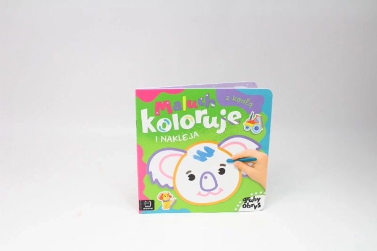 Aksjomat Maluch malt aus und klebt mit Stickern – Koala (dicke Konturen)