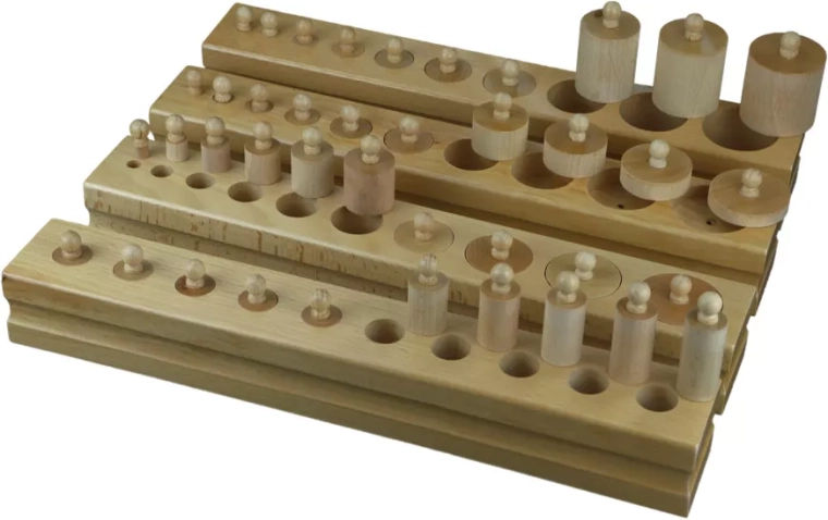 Zylinder mit Griffknöpfen Moyo Montessori