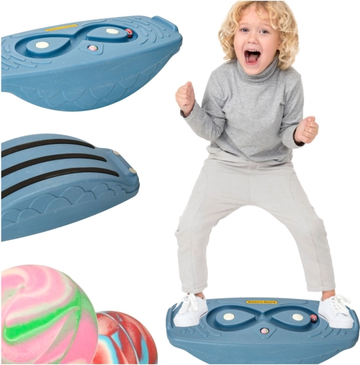 Blaue Balancierplatte für Kinder mit Labyrinth und Kugeln