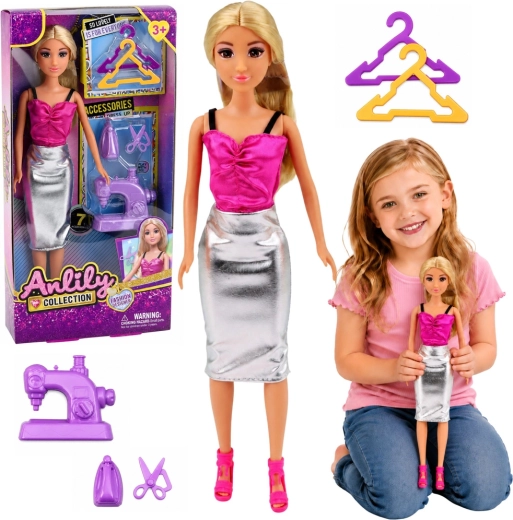Anlily-Puppe – Modedesignerin mit Nähmaschine und Zubehör