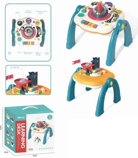 Interaktiver Spieltisch mit Zug, Bausteinen und Klavier
