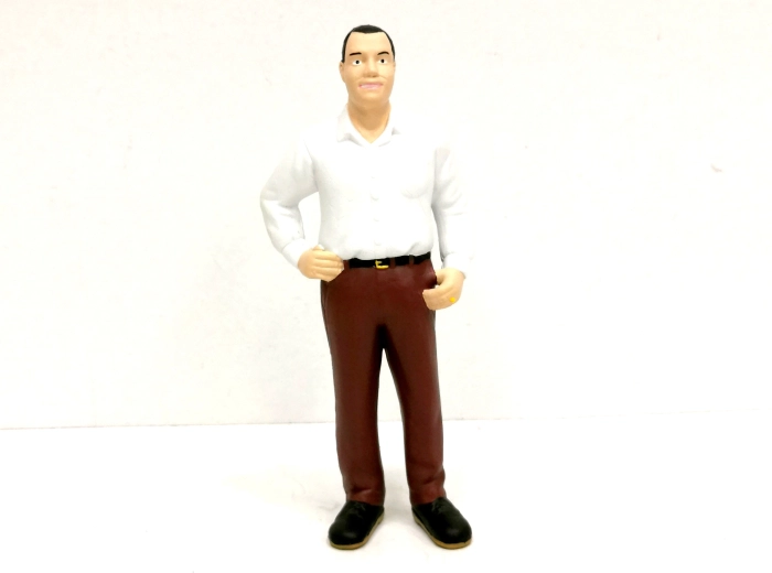 Figur Mann mit Hemd 13,8 cm