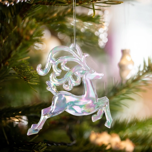 Irisierender Weihnachtsbaumschmuck aus Acryl in Rentierform