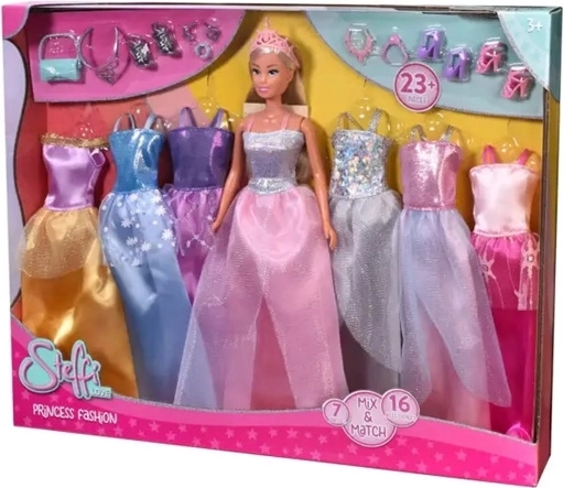 Steffi Modeprinzessin mit Kleidung