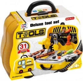 Werkzeugset für kleine Handwerker im Autokoffer