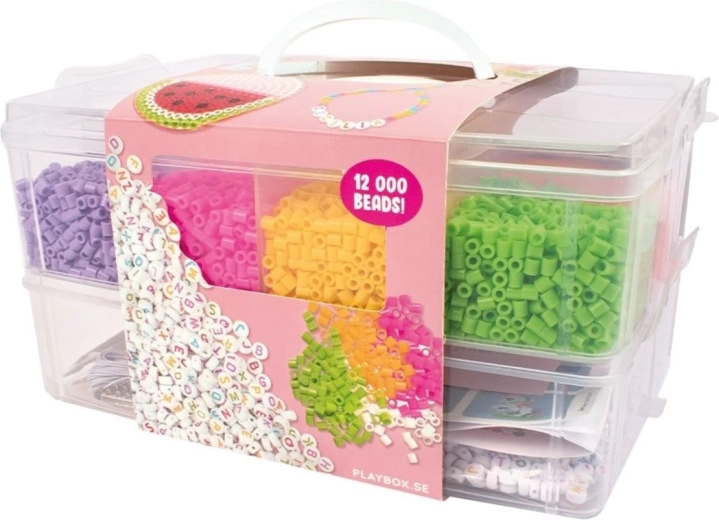 PLAYBOX Bügelperlen im Kunststoffkoffer mit Steckplatten und Vorlagen, 12.000 Stück
