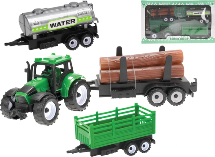 Traktor mit drei Anhängern mit Rückziehmotor