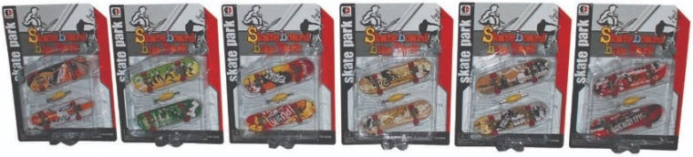 Sparkys Skatepark-Set: 2 Fingerboards mit Zubehör