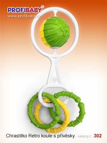 Retro Rassel mit Anhängern