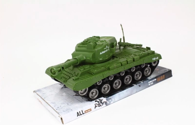 Panzer mit Schwungradantrieb auf Transportplattform