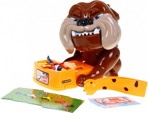 Familienspiel Böser Hund – spannendes Spiel für Reaktion und Geschick