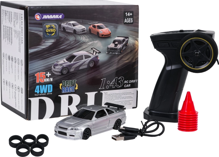 Silbernes RC-Driftauto im Maßstab 1:43 mit Zubehör
