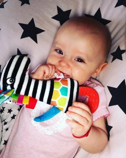 Linderung beim Zahnen dank Silikon-Beißring