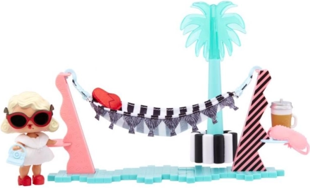 L.O.L. Surprise Möbel mit Puppe – Urlaubsfeeling Leading Baby, Serie 6