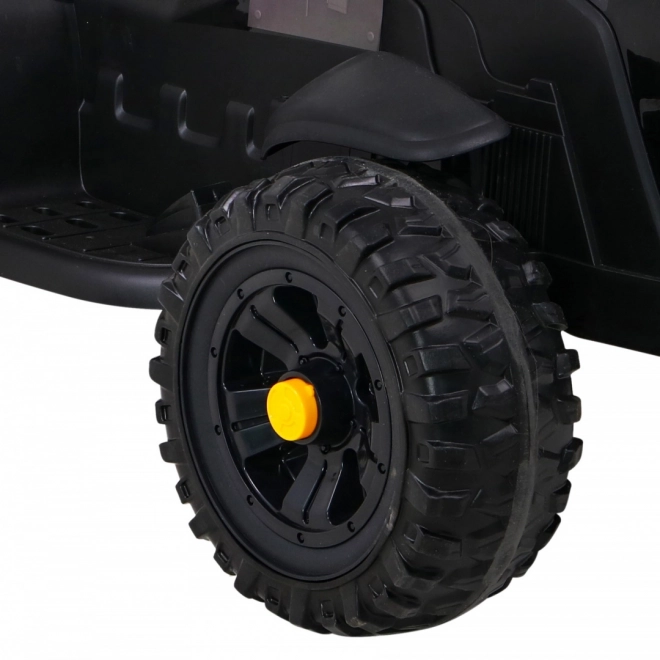 Titan-Traktor mit Anhänger schwarz
