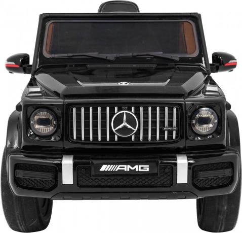 Realistisches AMG-Design mit lackierter Oberfläche