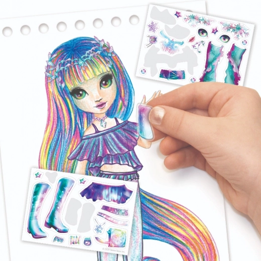 Einfaches Verzieren mit beiliegenden Stickern