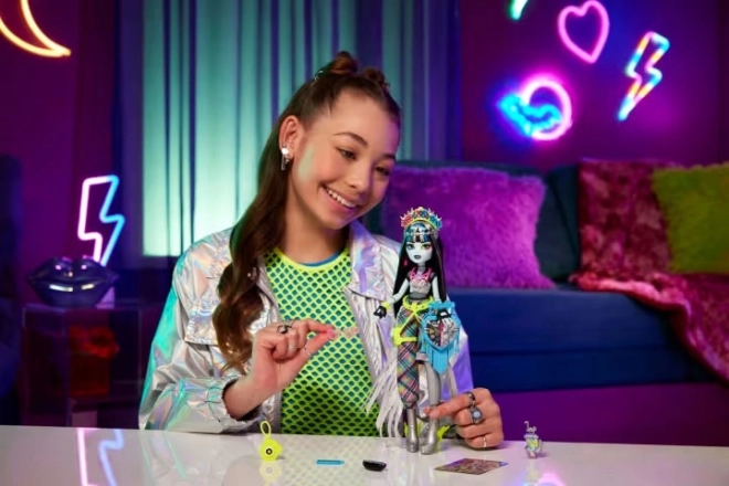 Barbie Monster Fest Puppe - Frankie Monster High