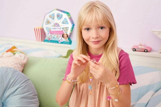 Süße Armbänder mit Lipgloss